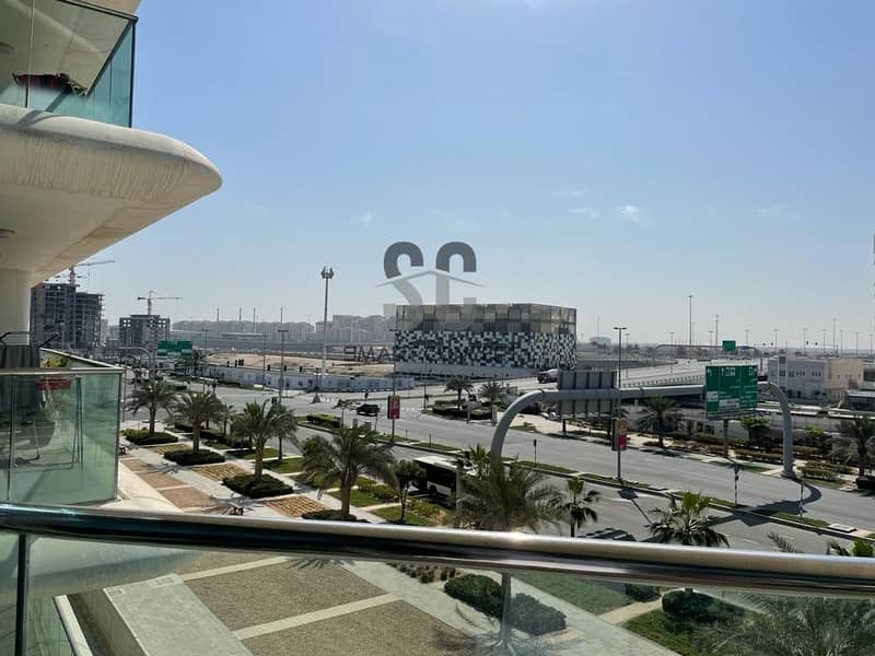 Huge Terrace | Luxury Living | High ROI | Beautiful View Huge Terrace | Luxury Living | High ROI | Beautiful View
