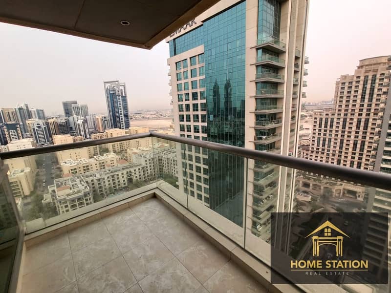 13 HIGH FLOOR | FULL LAKE AND GOLF COURSE VIEW| HUGE BALCONY