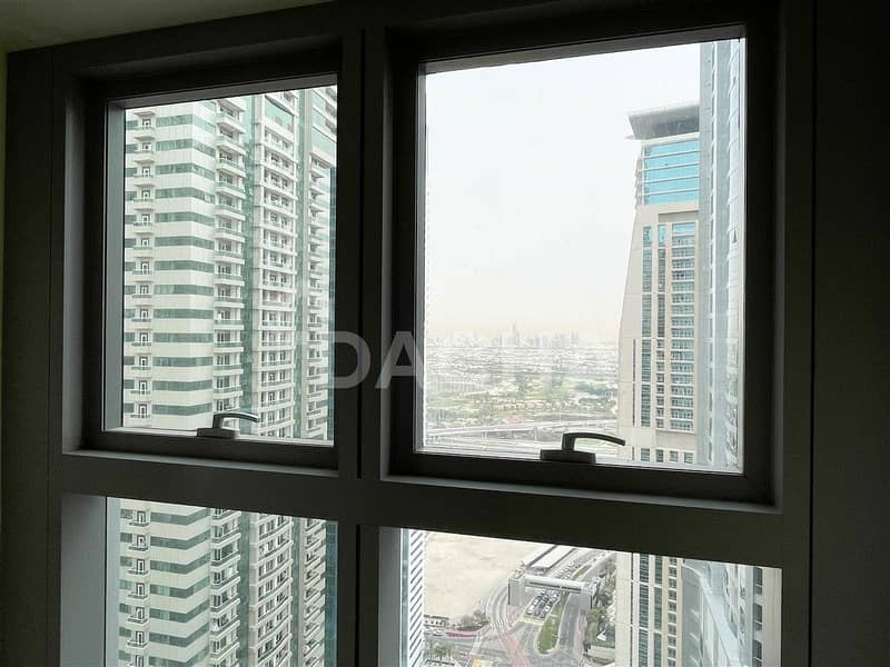 12 High-Floor / Spacious Layout / Available Now