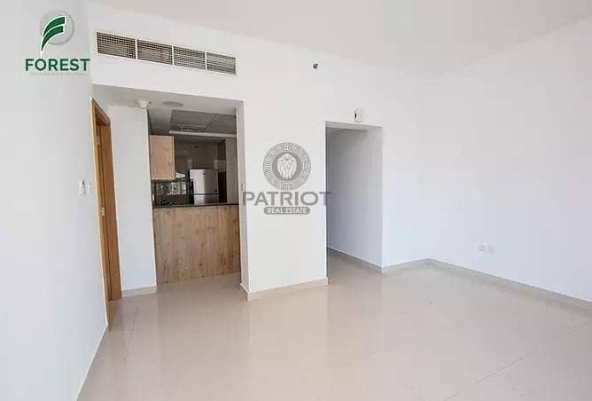 28 One Bedroom Apartment With Balcony