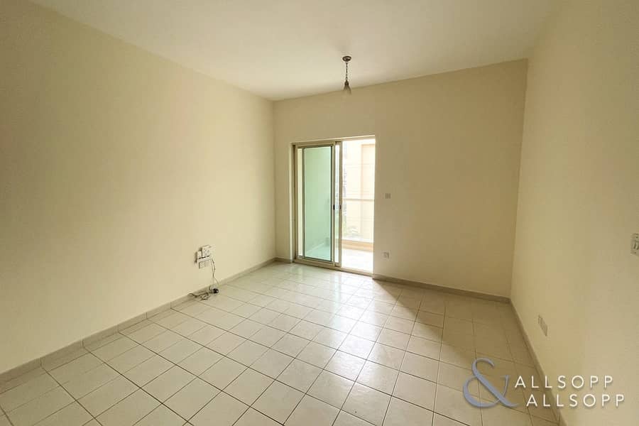 2 One Bedroom | Chiller Free | The Greens