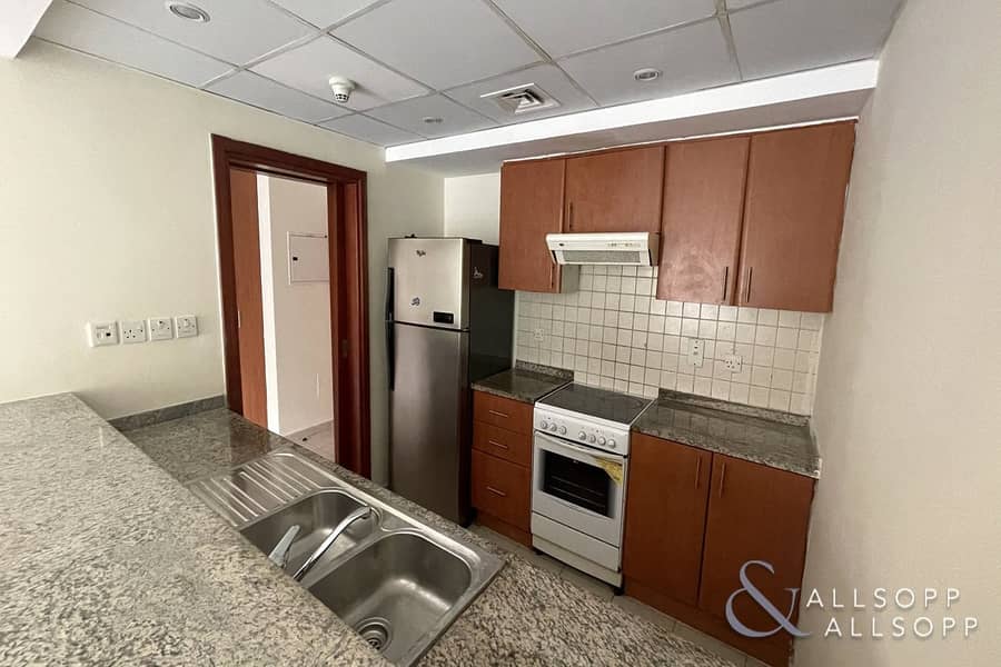 4 One Bedroom | Chiller Free | The Greens