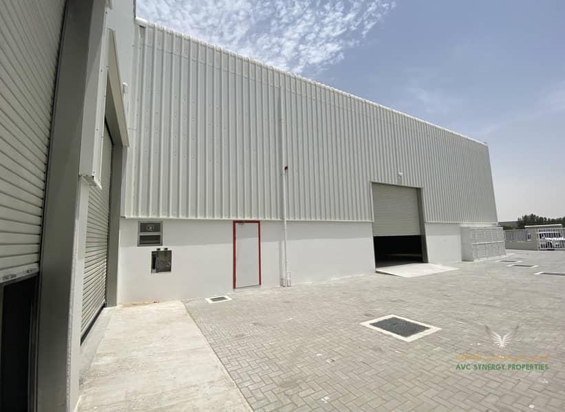 8 AED 26/Sq Ft | 12726 Sq. ft Warehouse for Rent