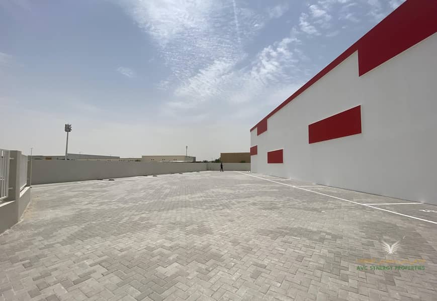 10 AED 26/Sq Ft | 12726 Sq. ft Warehouse for Rent