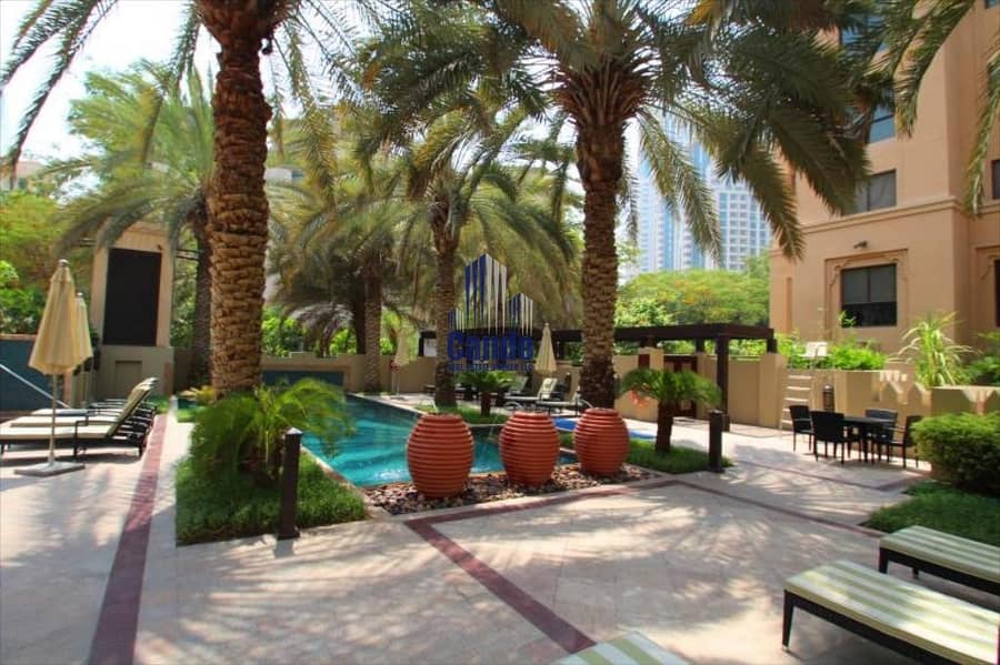 8 Charming Apartment  at Downtown Dubai