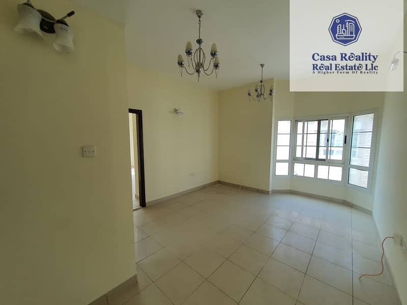 8 Compound 3 Master BR villa for rent in Mirdif