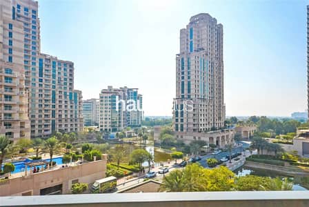 2 Bedroom Flat for Sale in The Views, Dubai - Modified Completely | Lake Views | Vacant 2 Bedroom Flat for Sale in The Views, Dubai - Modified Completely | Lake Views | Vacant