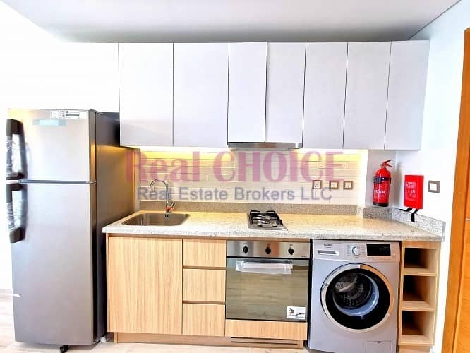 7 Chiller free| Kitchen Equipped| Brand New | Next to metro