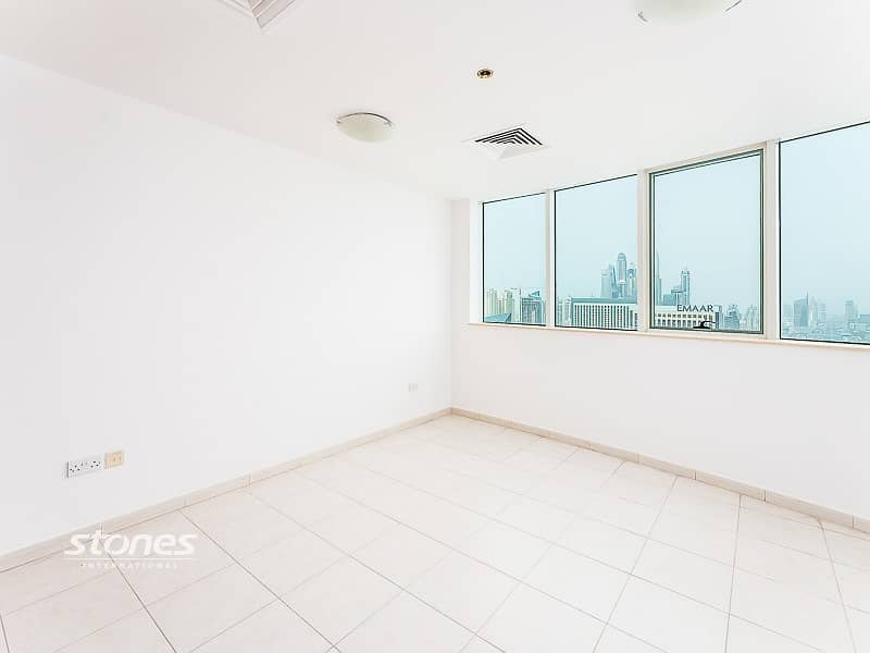 29 Duplex Penthouse | Panoramic View|Spacious Layout