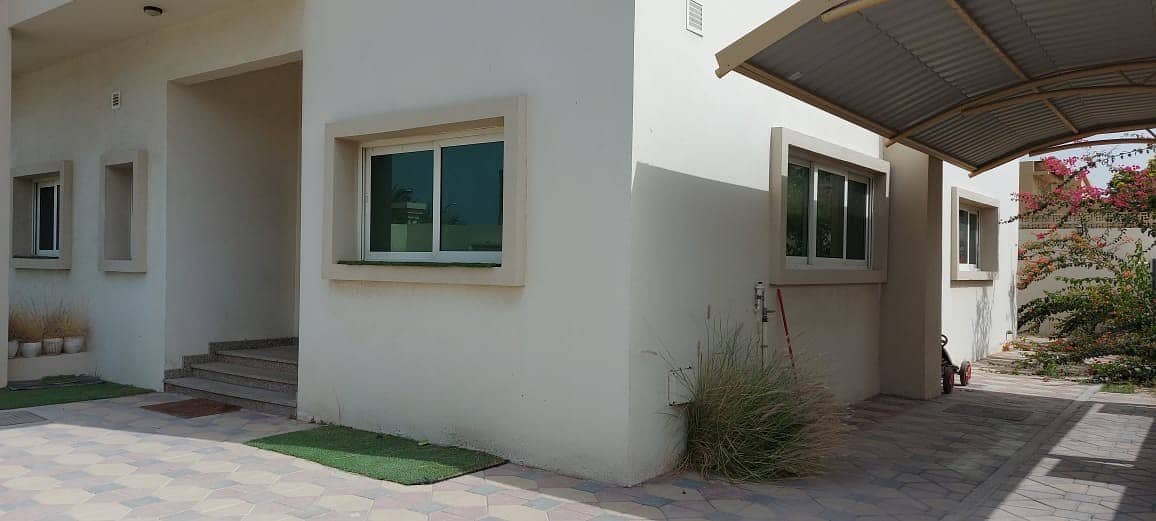 New Double story 4 bedroom hall villa for rent in Al Rifah