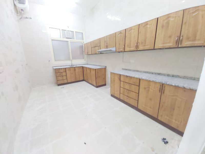 Квартира в Аль Шамха, 3 cпальни, 57000 AED - 4991622