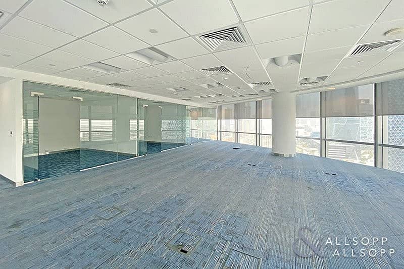 12 Fully Fitted Office | Close To Metro | DIFC