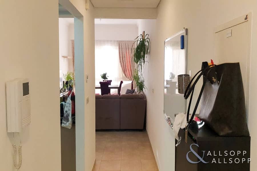 9 Canal Residence | One Bedroom | European