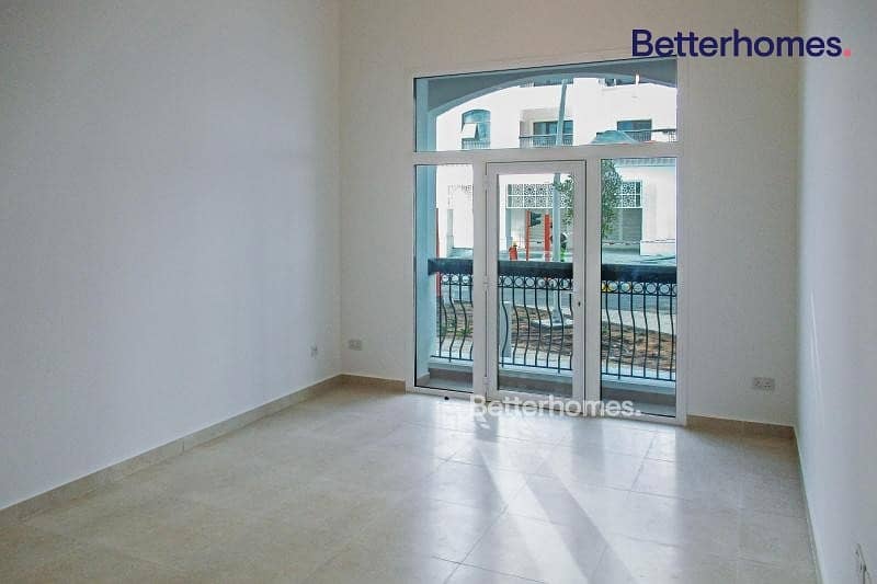 6 Ready to move in | Ground floor Studio l With Balcony