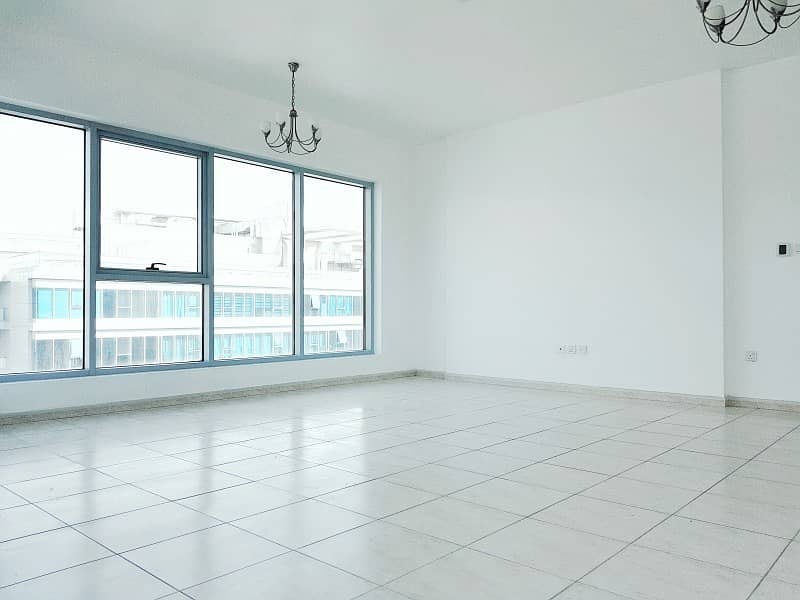 Open Kitcehn | High Floor | Well Maintained | Skycourts Tower