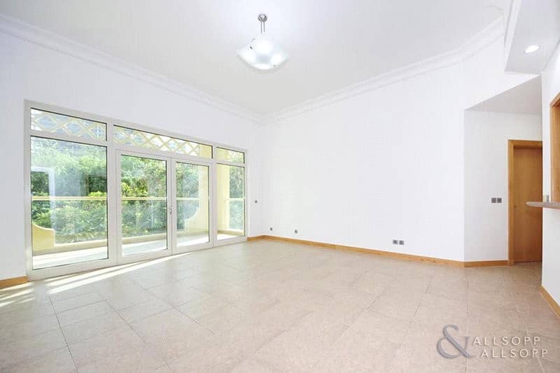3 Park Views | Vacant On Transfer | 2 Beds
