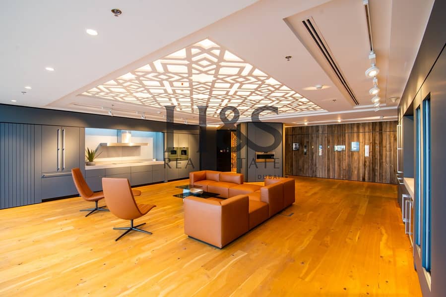 6 Investors Deal I Luxury Fitted Office  I Close to Metro