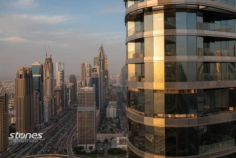 10 Luxurious | 4BR Apartment | Burj Khalifa Views
