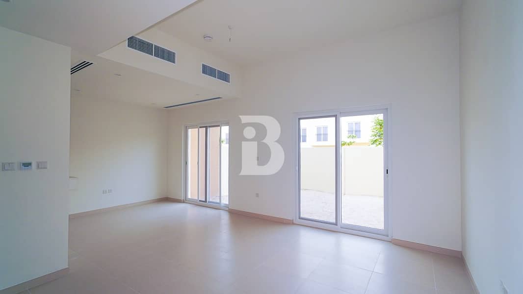 EXCLUSIVE !!! CLOSE TO POOL & PARK !!!! MOTIVATED SELLER !! MOVE IN NEXT MONTH... EXCLUSIVE !!! CLOSE TO POOL & PARK !!!! MOTIVATED SELLER !! MOVE IN NEXT MONTH...