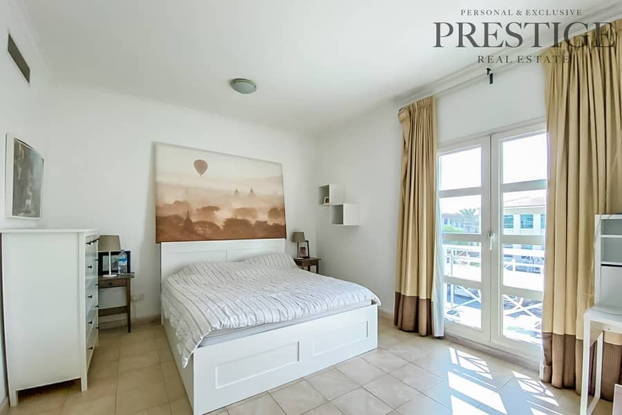 11 2 Bed | Well Priced | Facing the Pool