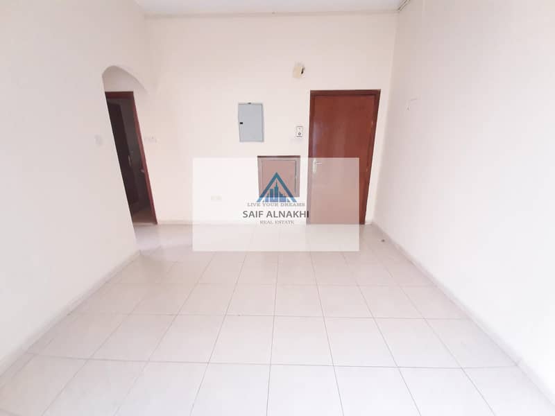 1BHK JUST IN 17K  WITH BALCONY BACHLER BUILDING