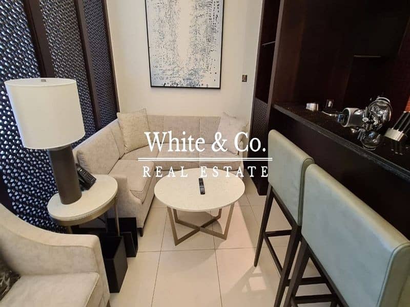 8 Fully Furnished | 18th Floor | Vacant