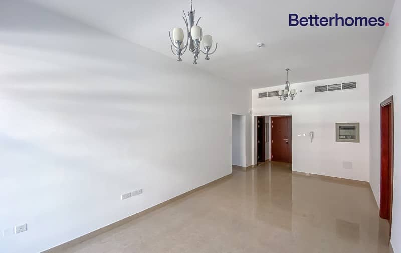 3 1 BED plus Store| Balcony |Chiller Free |Pool View