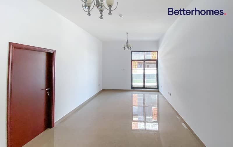 11 1 BED plus Store| Balcony |Chiller Free |Pool View