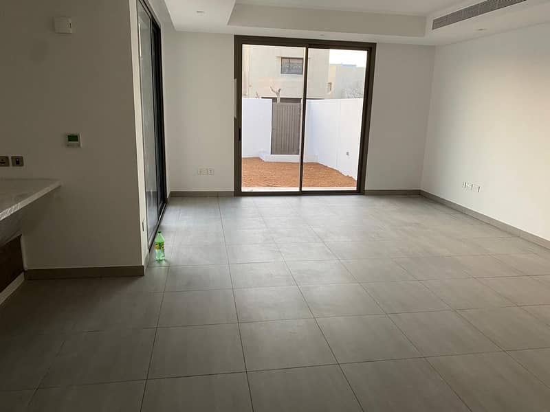 21 Minimalist Style Townhouse ready to Move IN
