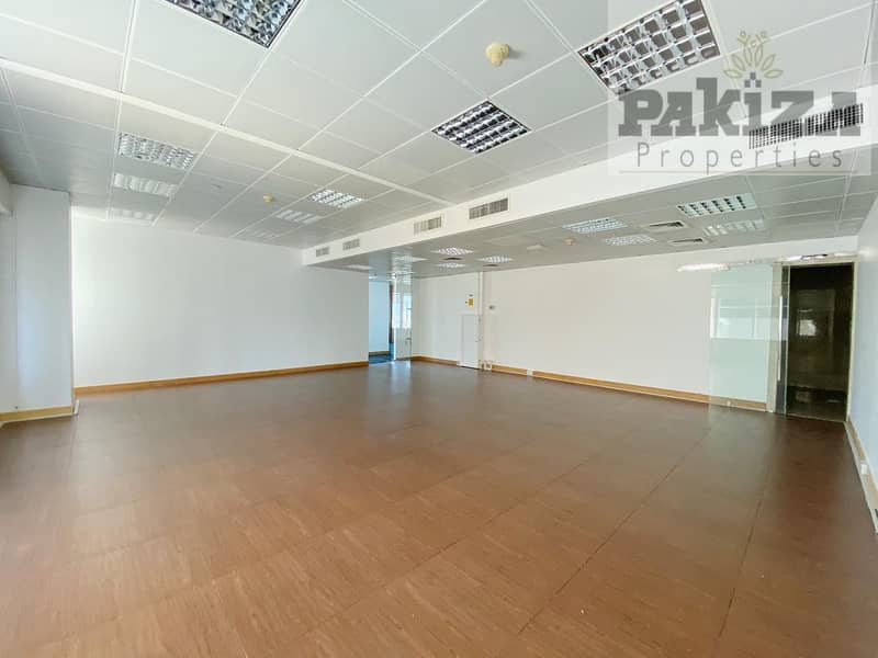 6 NEAR METRO|CLOSED GLASS PARTITIONS|BRIGHT & SPACIOUS FULLY FITTED OFFICE FOR RENT IN SHEIK ZAYED ROAD