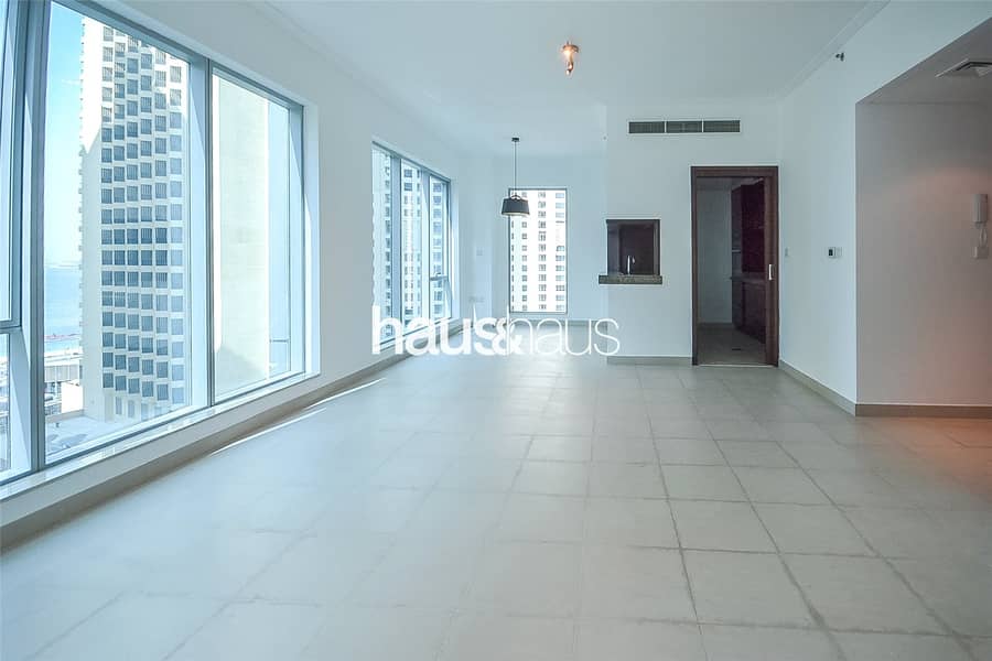 Lower Penthouse | 1 Bed + Terrace | Unfurnished