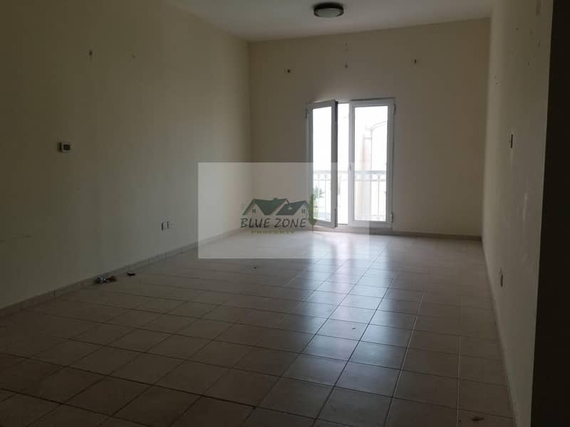 CHILLER FREE 1BHK 30 DAYS FREE LAUNDRY ROOM FAMILIES ONLY 38K CHILLER FREE 1BHK 30 DAYS FREE LAUNDRY ROOM FAMILIES ONLY 38K