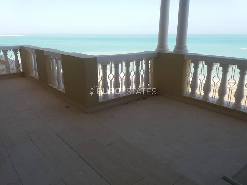Beautiful Executive Apartment - Furnished - Outstanding Views