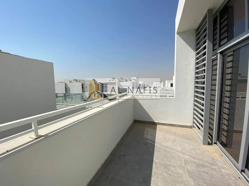 3 Bedroom + Maid & Study Townhouse 3 Bedroom + Maid & Study Townhouse