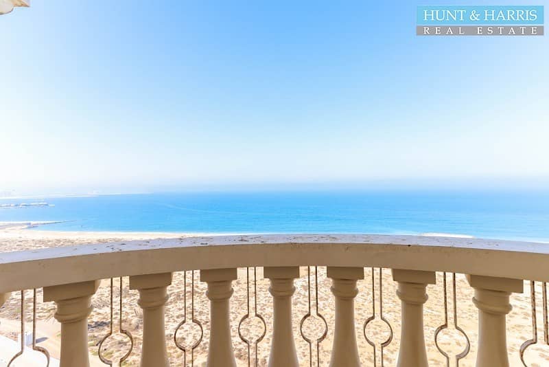 2 Full Sea View - Spacious Unit - Ready to move into
