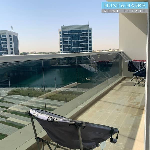 Cheapest on the Market - Fully Furnished - Lagoon Views Cheapest on the Market - Fully Furnished - Lagoon Views