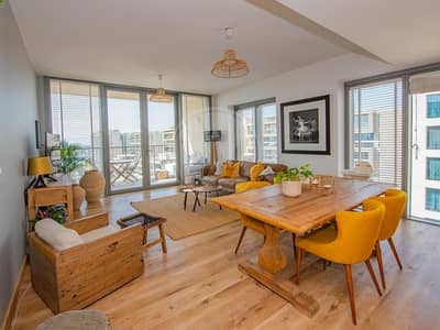 فلیٹ 2 غرفة نوم للبيع في شاطئ الراحة، أبوظبي - Fully upgraded corner apartment with full sea view فلیٹ 2 غرفة نوم للبيع في شاطئ الراحة، أبوظبي - Fully upgraded corner apartment with full sea view
