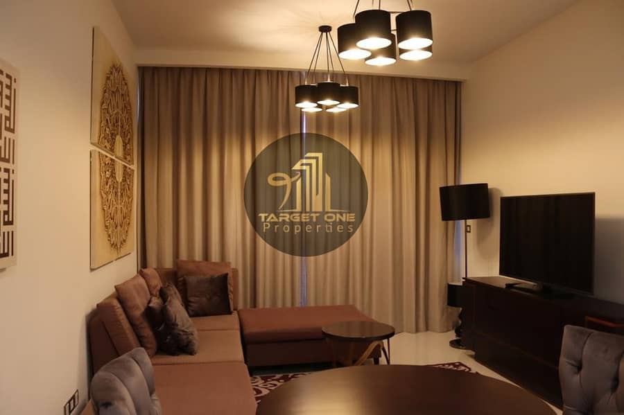 12 Fully furnished| Luxury| hotel type apartment