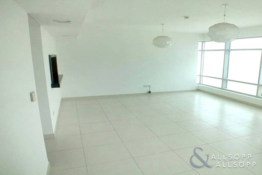 5 Vacant | Great Location | 1 Bed | Balcony