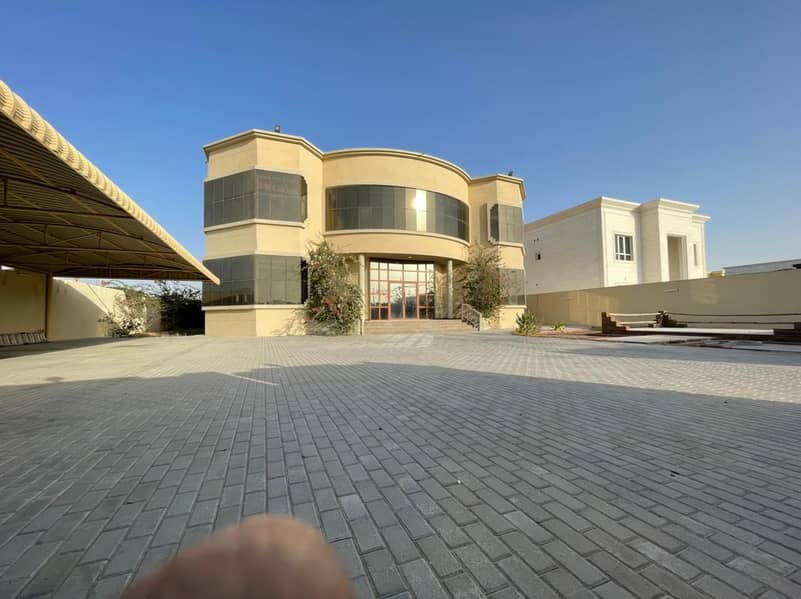 CENTRAL AC VILLA  FOR RENT BIG SIZE 6 BEDROOM HALL IN AJMAN 100,000/- YEARLY