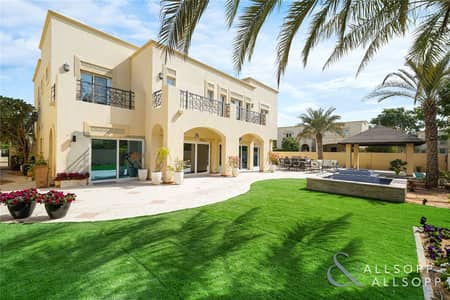 Extensively Upgraded | 6 Bedroom | Type 13 Extensively Upgraded | 6 Bedroom | Type 13