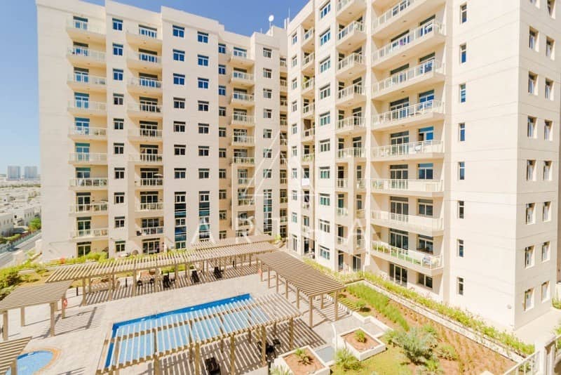 Spacious 2 Bed + Maid | Azizi Freesia - Al Furjan