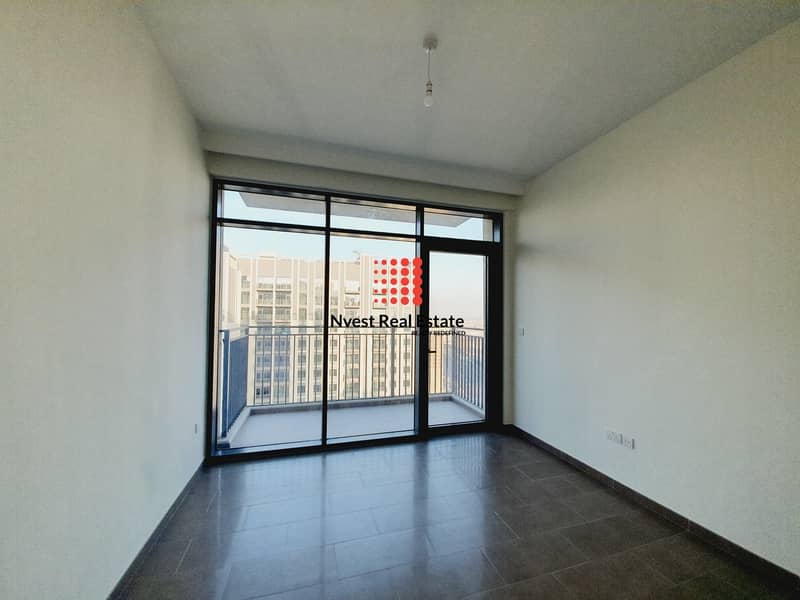 8 Bright  2 Bedroom Apartment | Brand New | Chiller Free