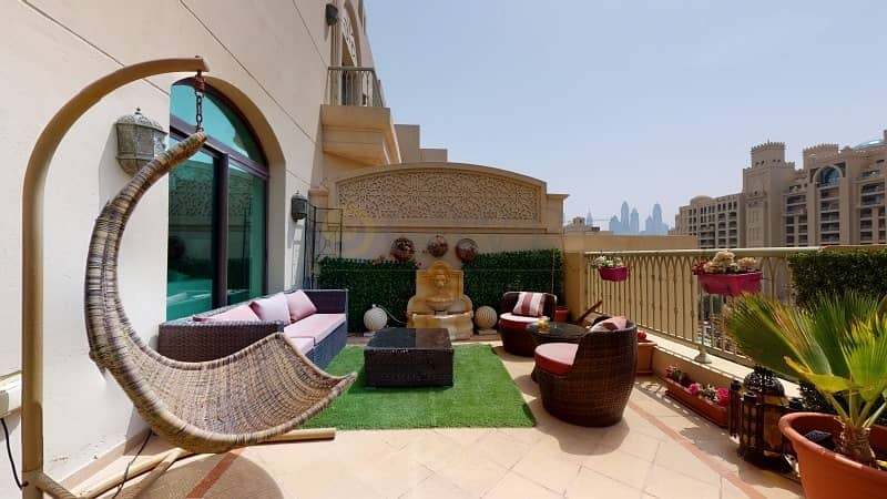 UPGRADED PENTHOUSE|EXCLUSIVE|Well Maintained|Partial Sea View|Rented UPGRADED PENTHOUSE|EXCLUSIVE|Well Maintained|Partial Sea View|Rented