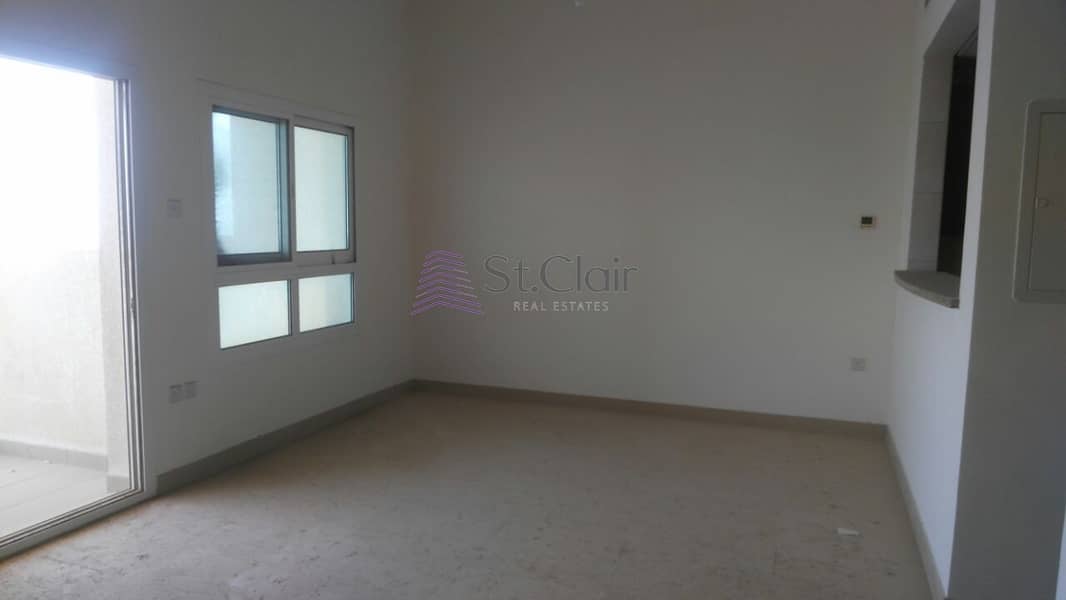 Ready to Move in 3 Bedroom Apartment with Maid's Room in Centrium 2