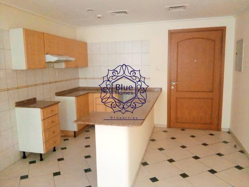 4 Chiler Free Nice Apartment 1BR In Al Mankhool