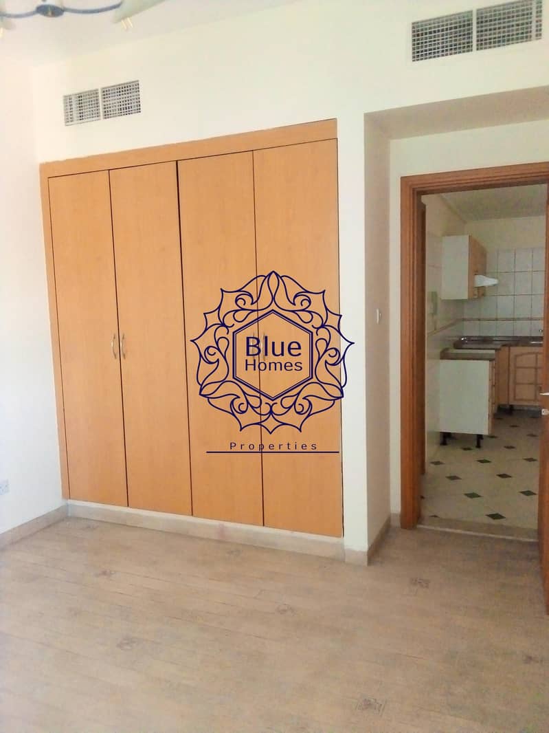 6 Chiler Free Nice Apartment 1BR In Al Mankhool