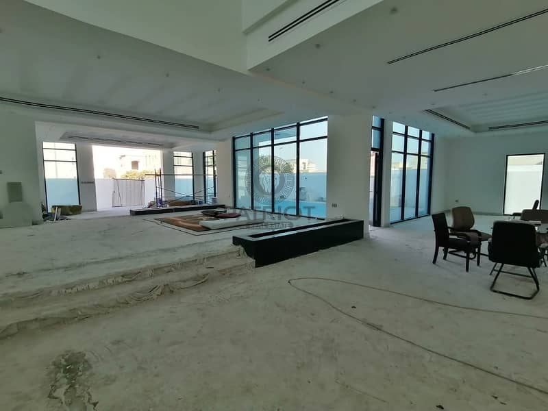 10 High End  Modern Brand New 5-BR In Barsha South