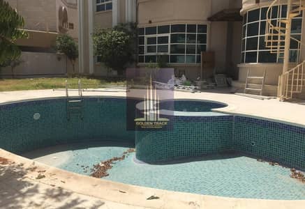 7 Bedroom Villa for Rent in Al Barsha, Dubai - Massive 7BR Family Home with fresh pool and garden view 7 Bedroom Villa for Rent in Al Barsha, Dubai - Massive 7BR Family Home with fresh pool and garden view