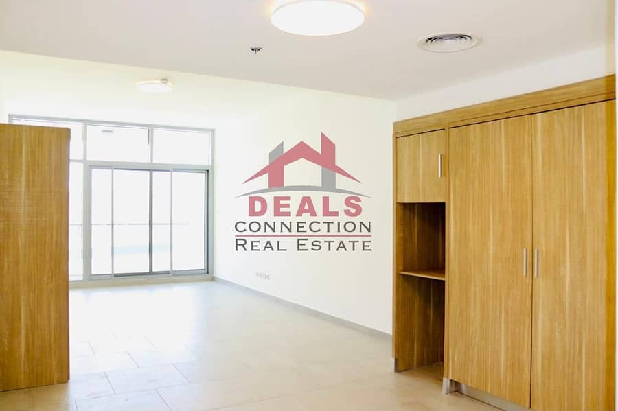 3 Huge Beautiful Studio  Apartment with balcony  for Rent in Shamal Residence